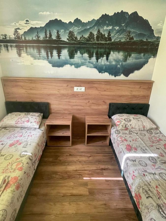 Apartments "Predah Kod Baraca" Ni Eksteriør bilde