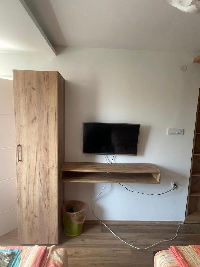 Apartments "Predah Kod Baraca" Ni Eksteriør bilde