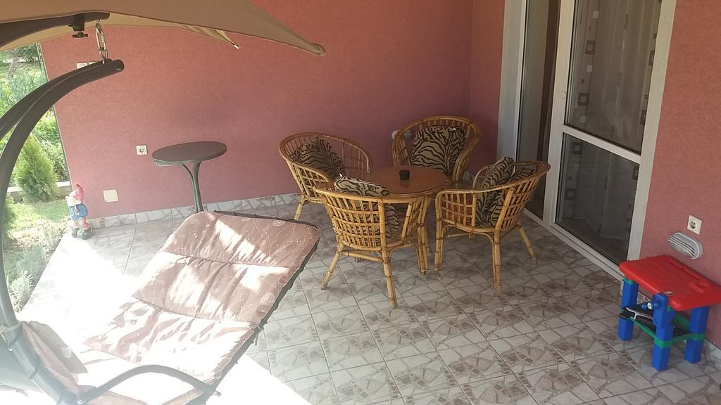 Apartments "Predah Kod Baraca" Ni Eksteriør bilde