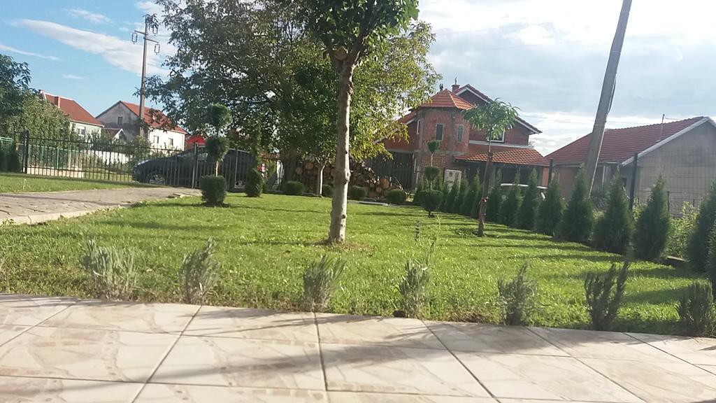 Apartments "Predah Kod Baraca" Ni Eksteriør bilde