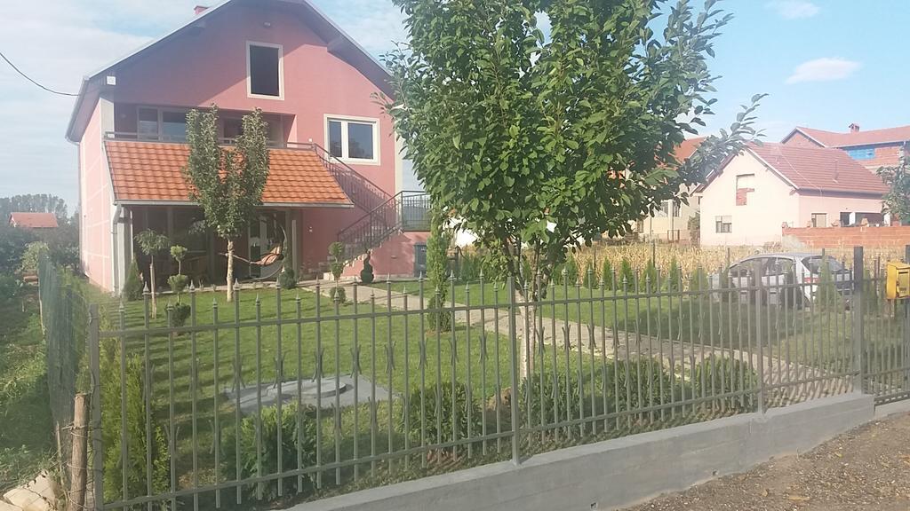 Apartments "Predah Kod Baraca" Ni Eksteriør bilde