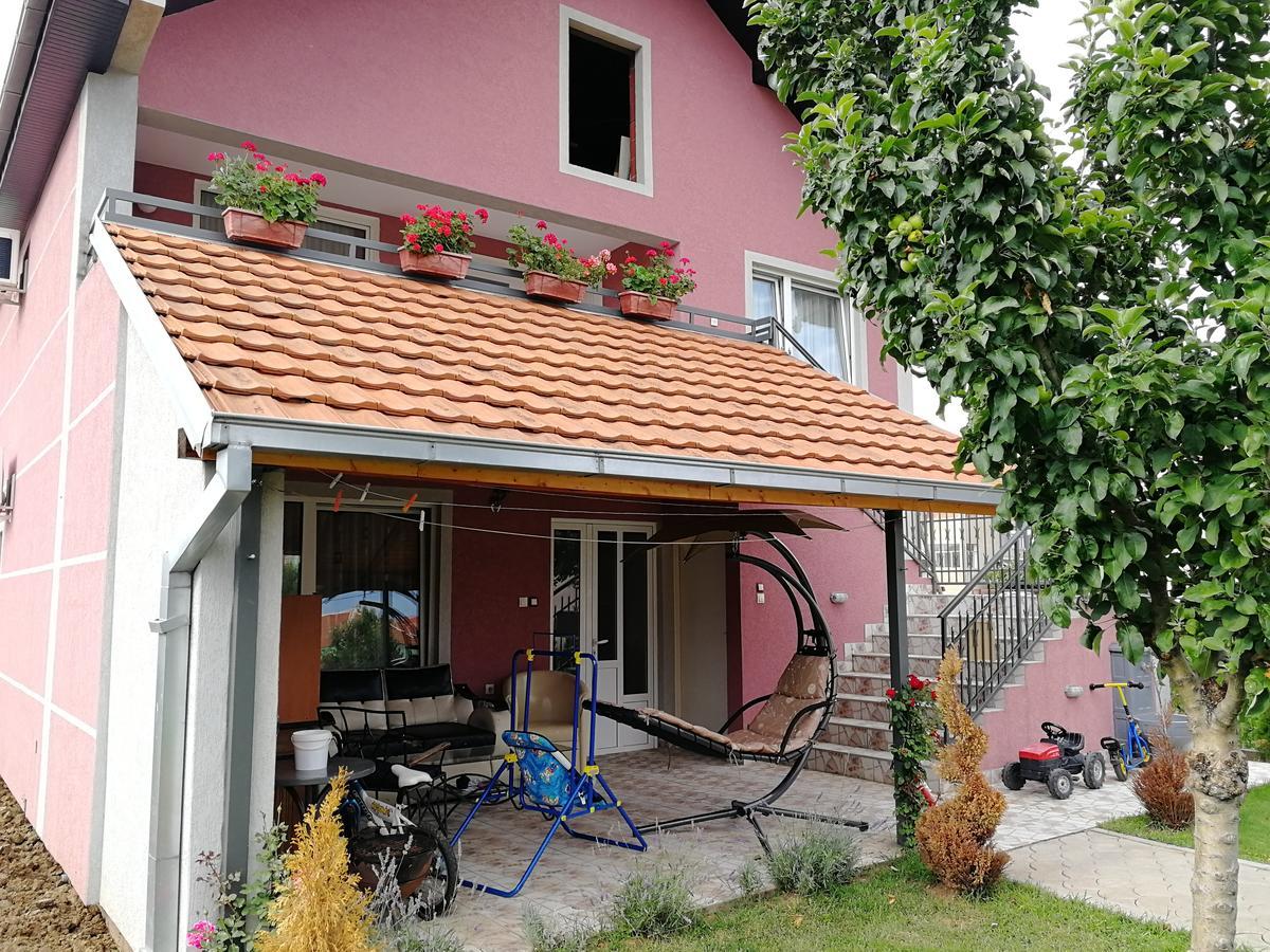 Apartments "Predah Kod Baraca" Ni Eksteriør bilde