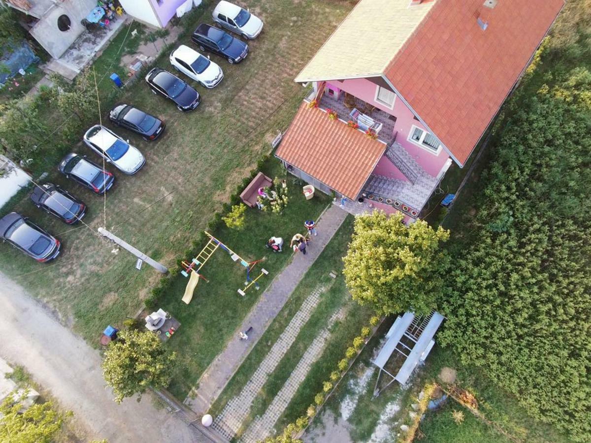 Apartments "Predah Kod Baraca" Ni Eksteriør bilde